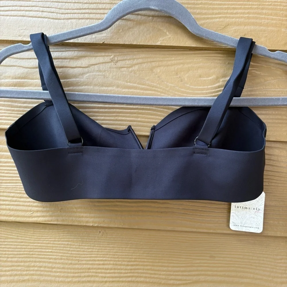 Free People Notched Lily Scuba Bralette NWT Size Medium